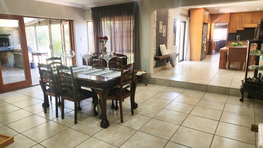 6 Bedroom Property for Sale in Doringkruin North West